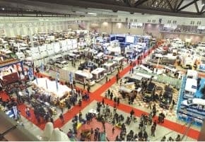 昨年のジャパン・キャンピングカーショー2011の様子2