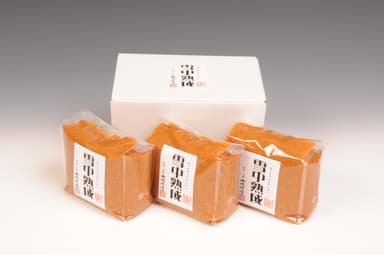 商品no2655 US-55 1kg×3