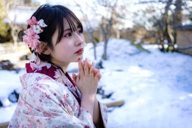 [掲載モデル]朝比菜りおな