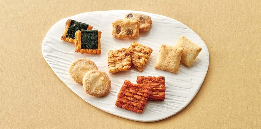 「中央軒煎餅」が一口サイズのプティおかき
「Kumitte(クミッテ)」の発売と
「中央軒おかき」のリニューアルを発表。