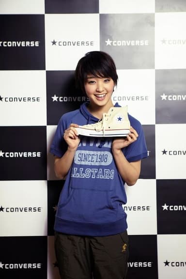 イメージキャラクターの剛力彩芽さん(1)