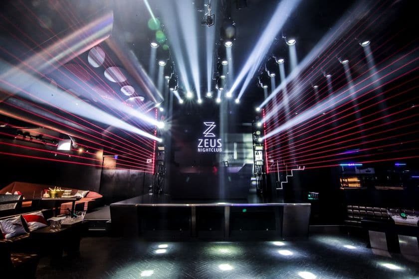 感染対策を講じた回遊型CLUB「ZEUS NIGHTCLUB」が
2021年5月28日にリニューアルオープン