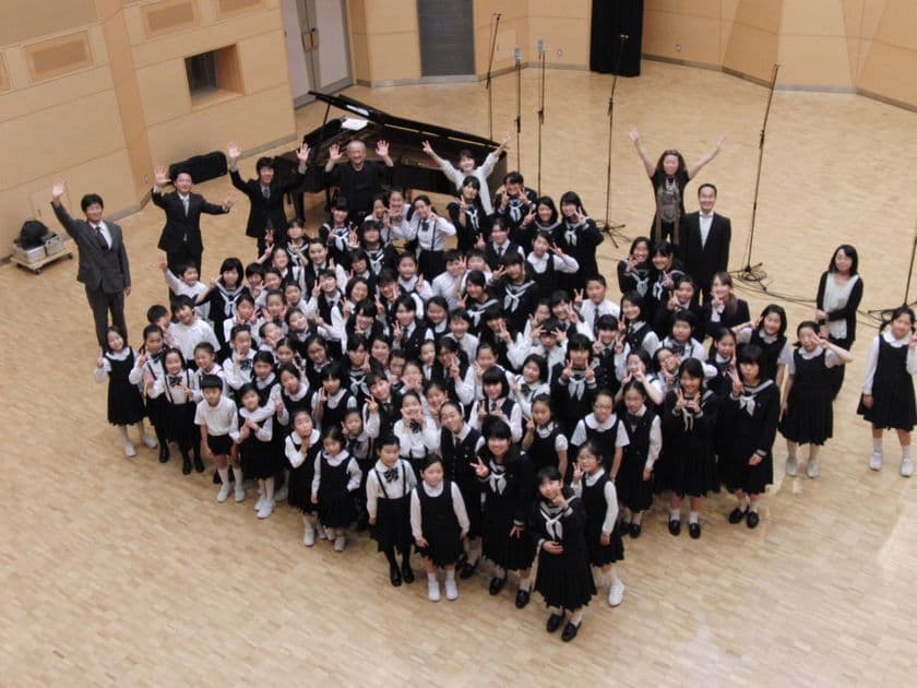広島への無上の愛に対し「ありがとう」を伝え、
広島縁りの音楽を通してエールを送るCDを製作し、
全国に配布するためのクラウドファンディングが開始