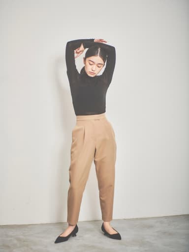 コンフォートフィットテーパードパンツ