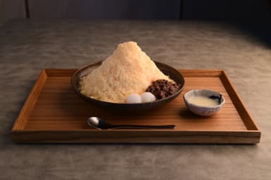 ミルクセーキかき氷　ミルク金時