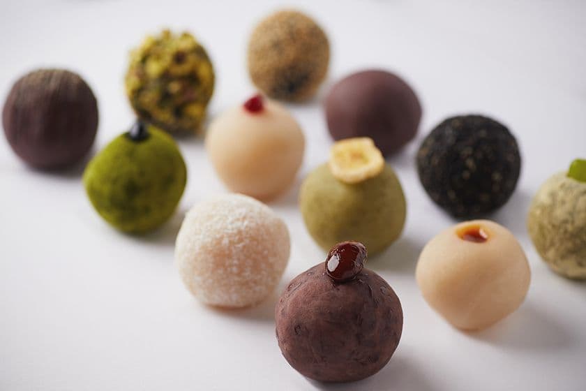 美食の宝庫新潟から発信する和菓子の新しいかたち　
伝統の和菓子が令和スタイルに昇華した
進化系新潟餡果子専門店「萬代庵」オープン！