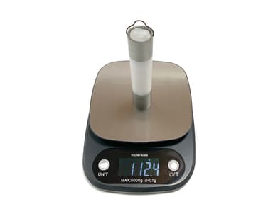 重量わずか112g