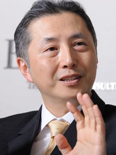 御立 尚資
