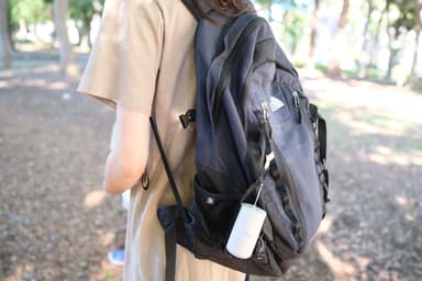 シンプルデザインなので男女問わず持ちやすい