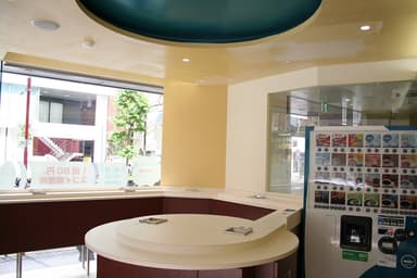 淡路町店内