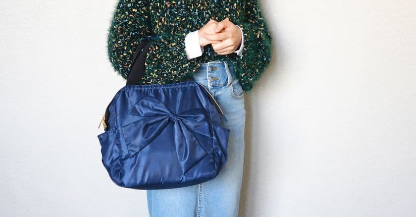 “リュック＋トートバッグ”機能的で女性らしい新商品　
かわいい「リボン2wayリュック」1月上旬販売開始