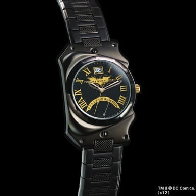 落ち着いたブラックのフォルム