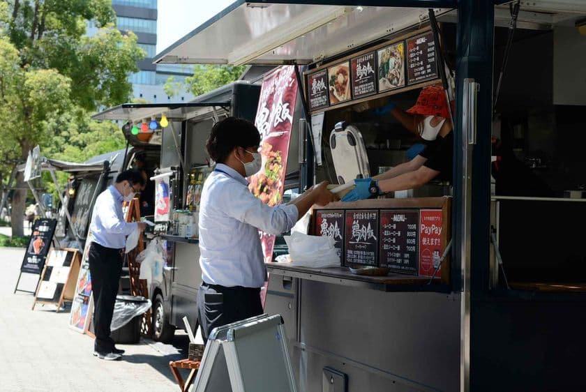 PICNIC GOHAN、中野セントラルパークでの営業が10年目に突入
　～ソトで食べるおいしいゴハン。～