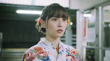 浅川梨奈