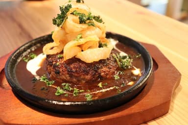 湊川大食堂