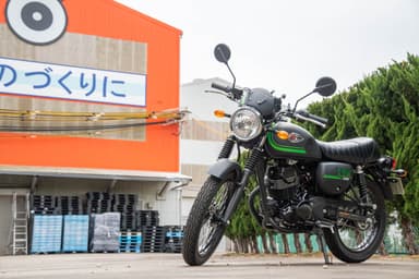 レンタルバイクに使用するバイク：W175
