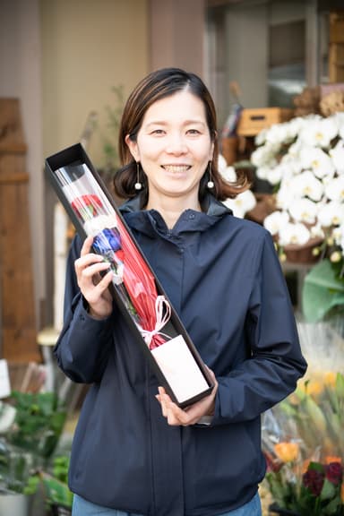 おカアね～しょん　手持ち　お店の前