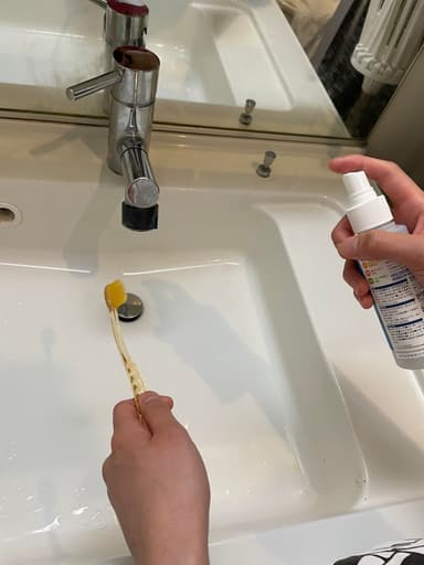 洗面台周りの洗浄にも使用できる。