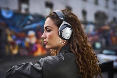 ワイヤレスで音楽リスニング