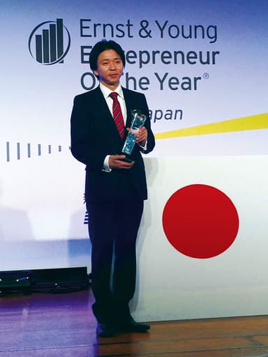 部門大賞を受賞　佐々木 勉