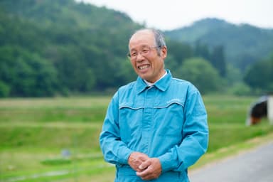 人見 助男さん