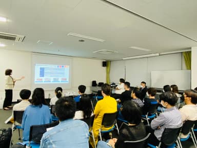 留学生に向けた企業説明会