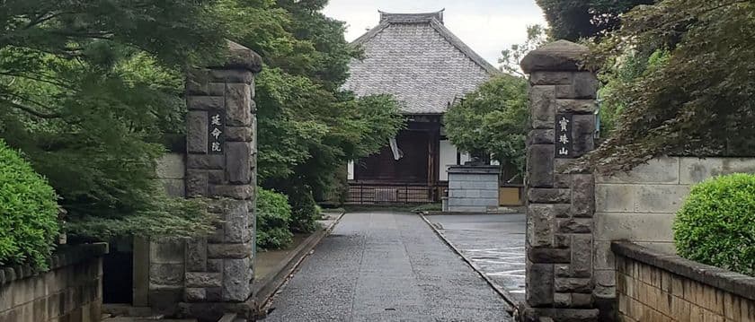 江戸時代の面影も残る歴史ある谷中のマチで、古き良きモノに出会う
第1回 谷中骨董市を開催します