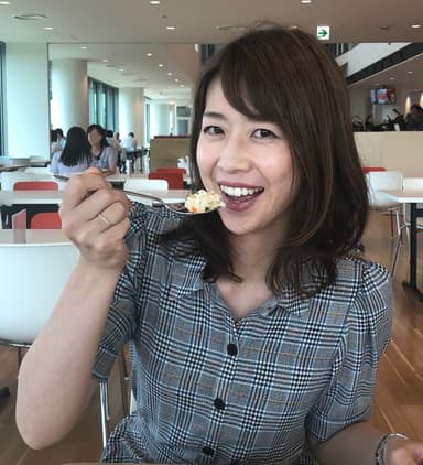 「大阪城　極上カレーストリート」アンバサダー  ytv 虎谷温子アナウンサー