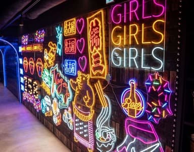 店内ネオン