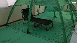 室内にて正方形1辺2.8ｍ