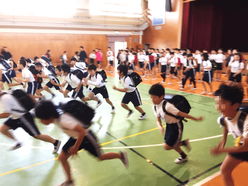 犯罪者から命を護る「子どものための護身術教室」を
千葉県松戸市立貝の花小学校にて10月18日に開催！