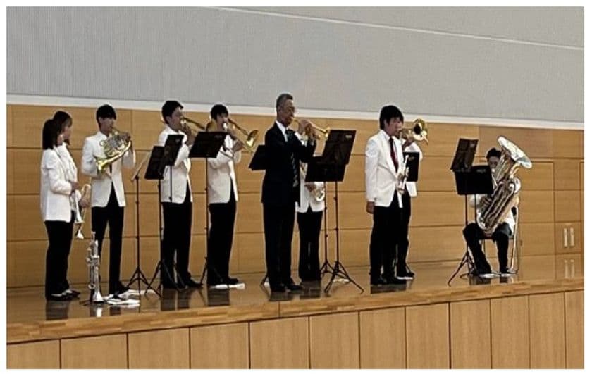 「旧生駒トンネルで響く！大阪芸術大学生による演奏会」を実施
～大阪芸術大学の学生たちが旧生駒トンネル内で金管楽器を奏でます～