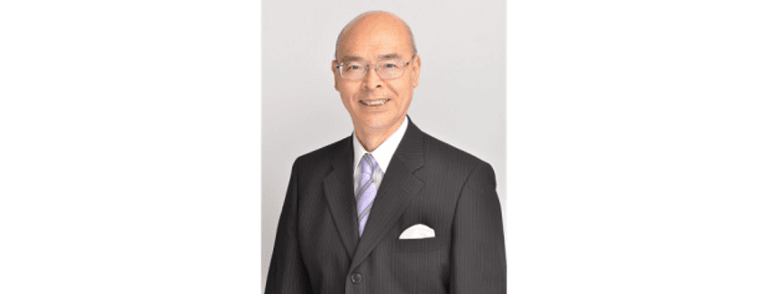 葛飾区 青木 克德区長と寄贈式開催！
バルサアカデミー葛飾校と
葛飾区立図書館へヒロシマ復興漫画を贈呈！