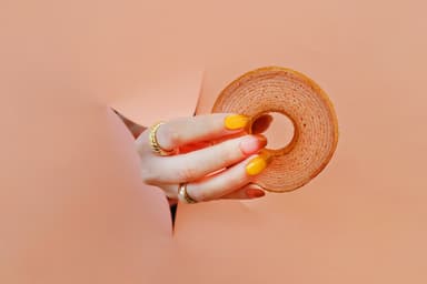 日本初！温度で色が変わる「THERMAL(サーマル)ネイルChocolate banana&strawberry チョコバナナ & ストロベリー