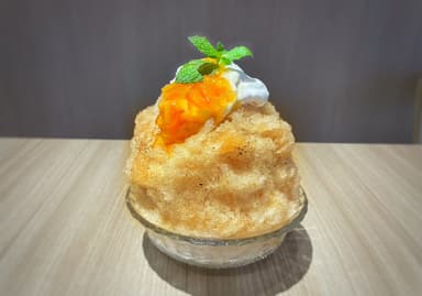 紅茶専門店のかき氷　サワーサップと柑橘マーマレードのかき氷
