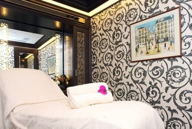 全室デザインの異なる個室を完備