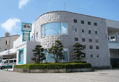 堀他本社