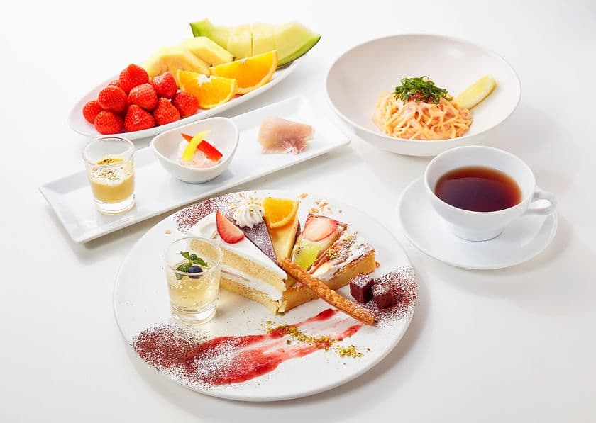 【あべのハルカス近鉄本店】フルーツ＆スイーツカフェ「フルフルール」で
待ちに待った人気のいちごメニューが登場！