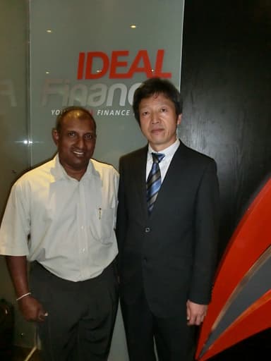 西家会長とアイデアルモータース社アラビンダ副会長