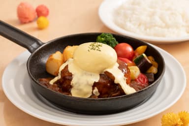 「イースターエッグハンバーグ」（ライス付き）