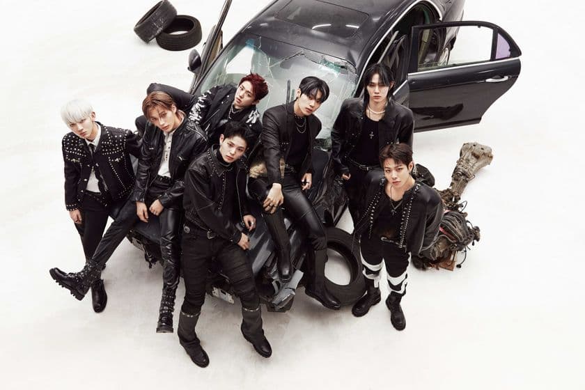 【MUSIC ON! TV（エムオン!）】
「BOYS PLANET」出身！7人組ボーイズグループ
EVNNE
エムオン!で5月より3ヶ月連続放送決定！
第1弾は、5/6(月・振)に開催となる
初のファンコンサートを独占生中継！
プレゼントキャンペーンも実施決定！
