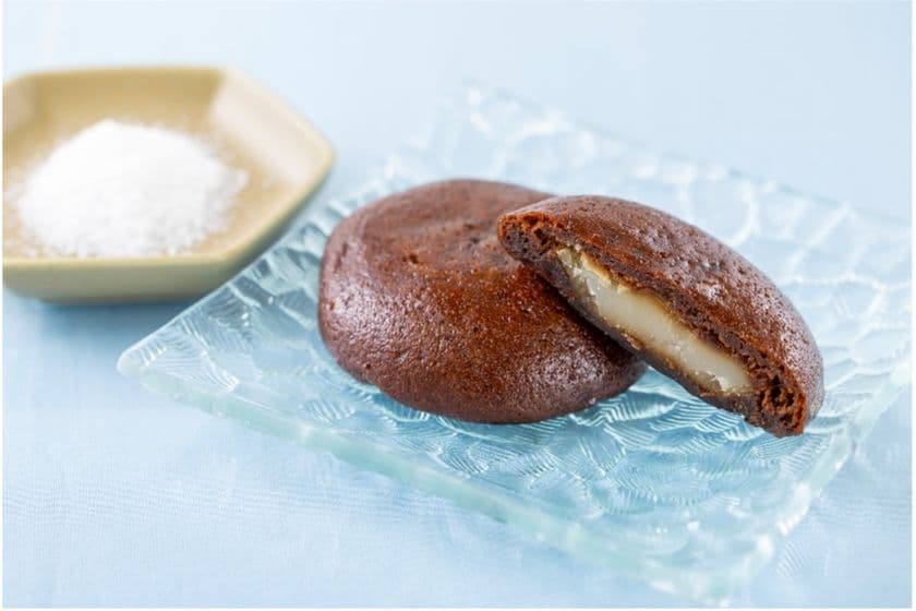 暑い季節に食べてほしい熱海土産！黒麦まんじゅう本舗より、
もちもち、ほどよくしょっぱい「塩まんじゅう」を夏限定で新発売！