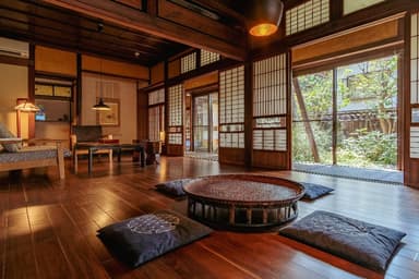 草の庭_室内の様子