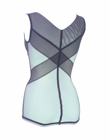 ボディシェイパー後