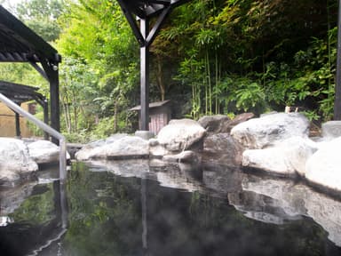源泉かけ流しあつ湯