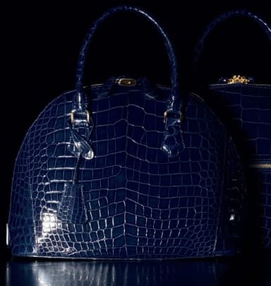 ナガタニ　藍染めクロコラウンドフォルムバッグ 