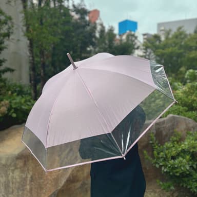 くすみカラー生地×切り返しビニール素材×止めやすい太ベルト