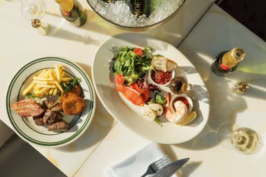 テラスお食事　イメージ