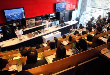 「ルージエ」料理セミナー会場