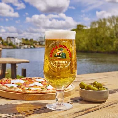 モレッティ・ビール飲用イメージ